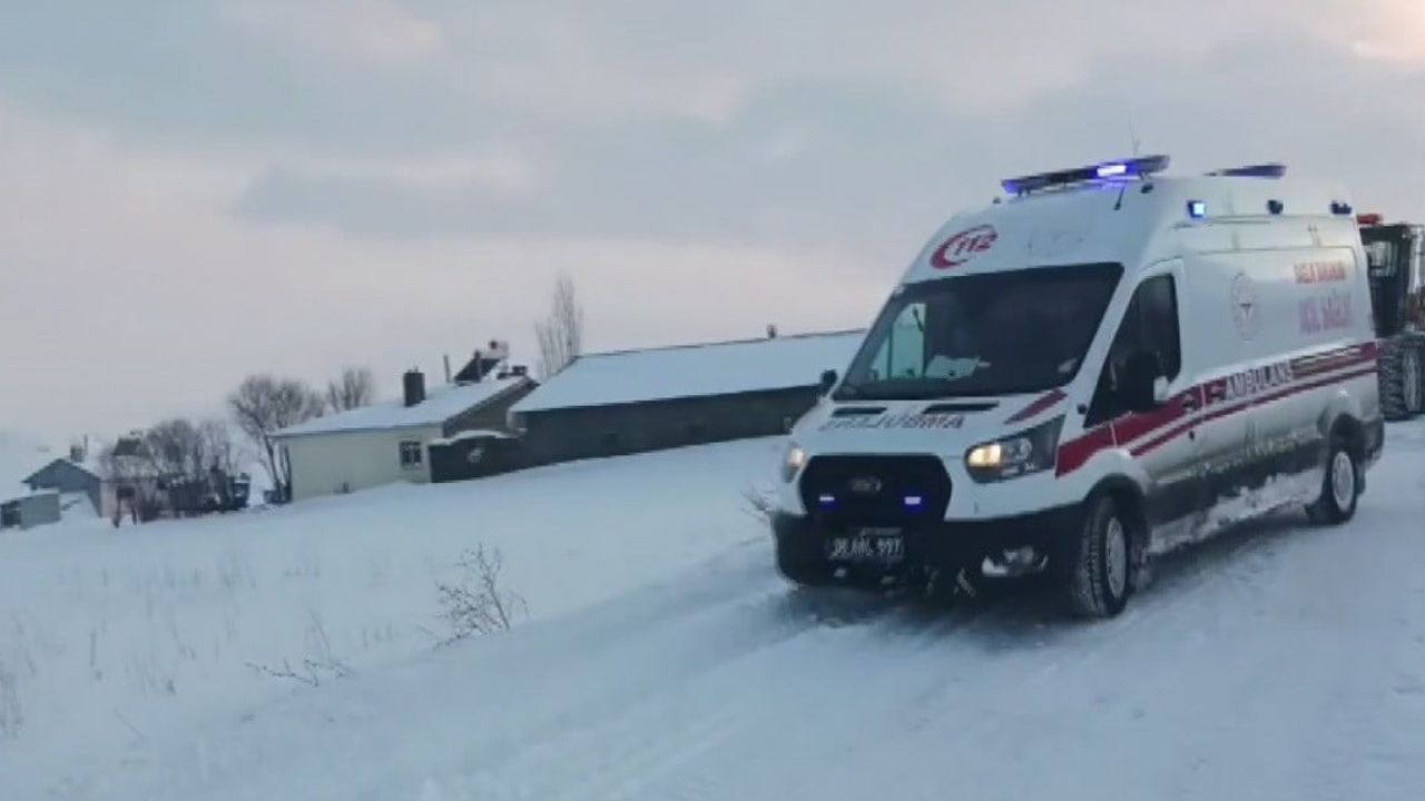 Kars'ta 'Kar Kaplanları' Zorlu Hava Koşullarında Hayat Kurtarıyor