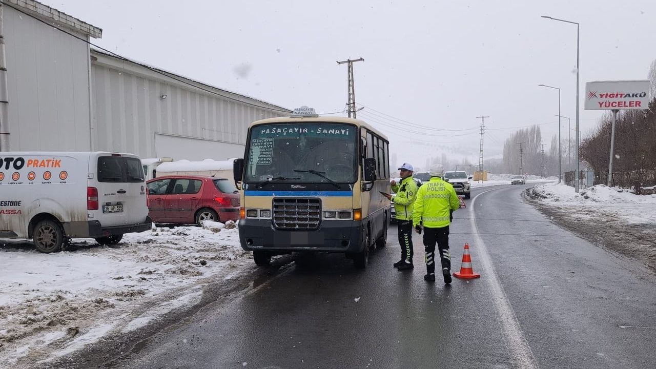 Kars'ta Toplu Taşımaya Sıkı Denetim