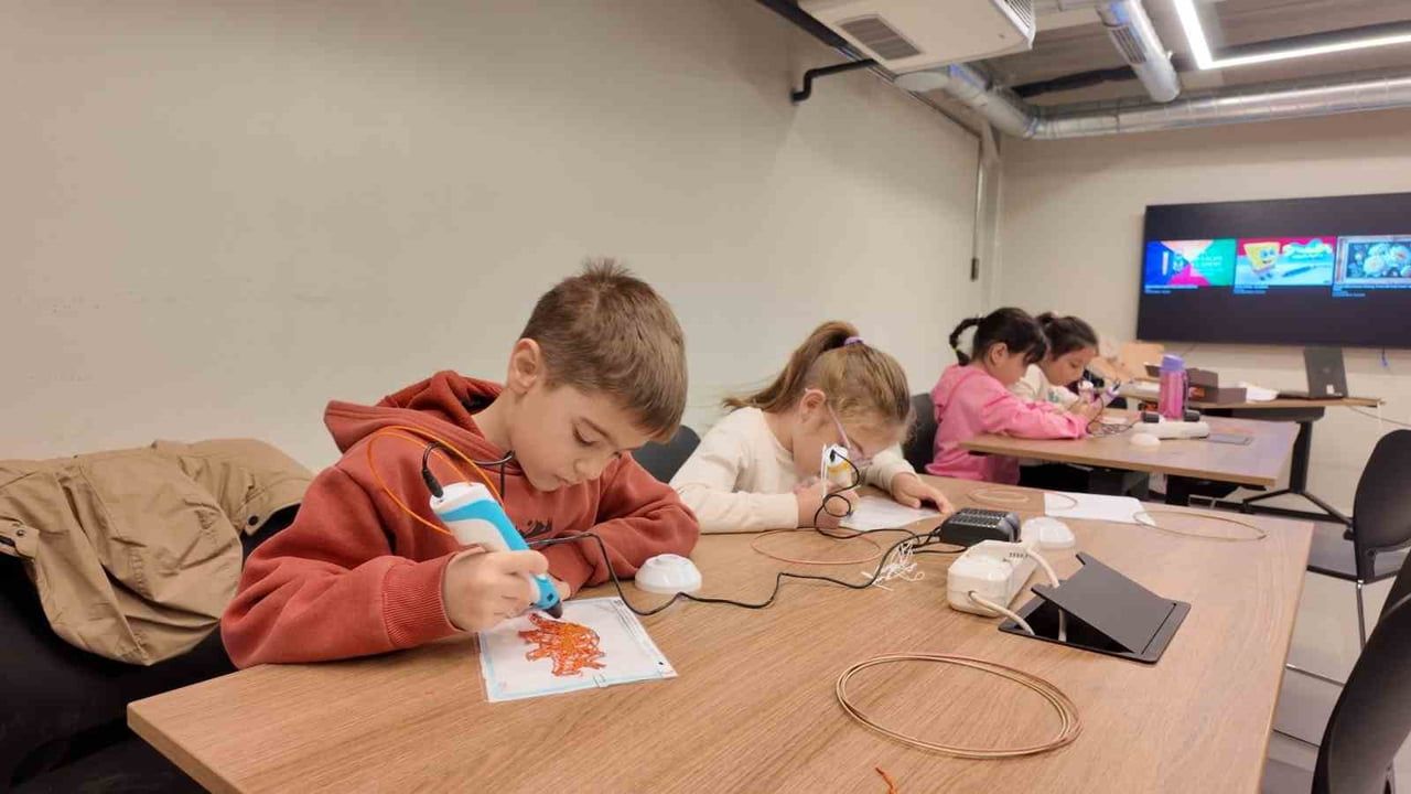 Kartal Maker Atölyeleri ile Bilim ve Teknolojide Yenilik