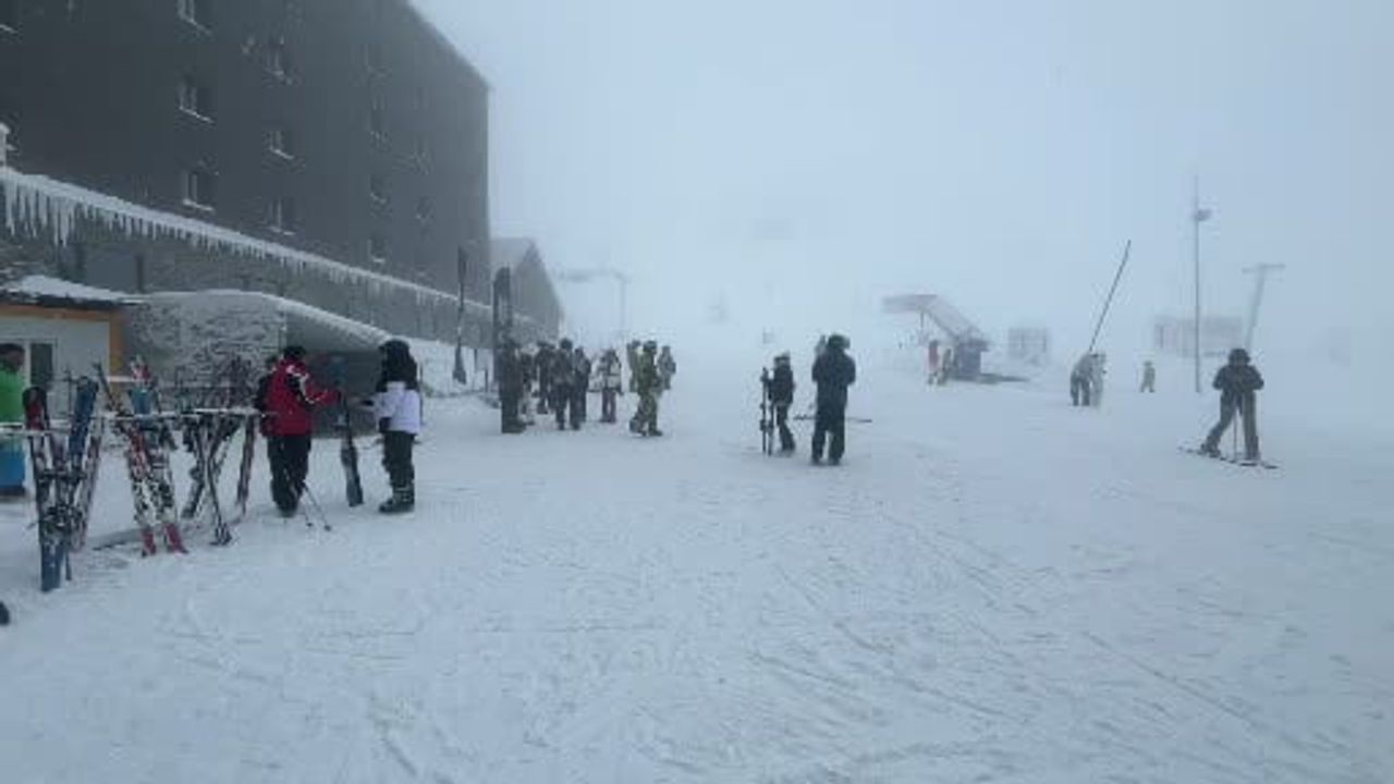 Kartalkaya Kayak Merkezi'nde Sömestr Yoğunluğu