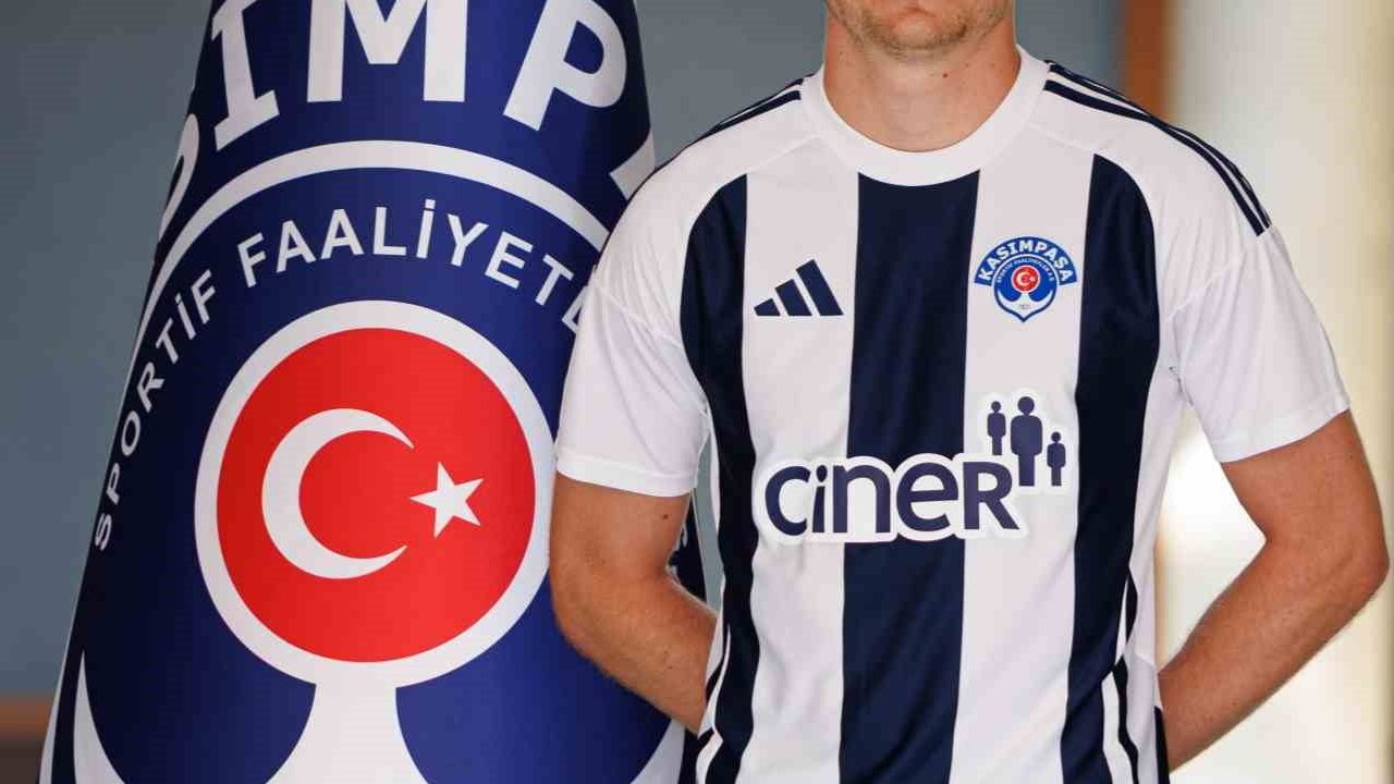 Kasımpaşa'dan Attila Szalai ile Sözleşme Feshi