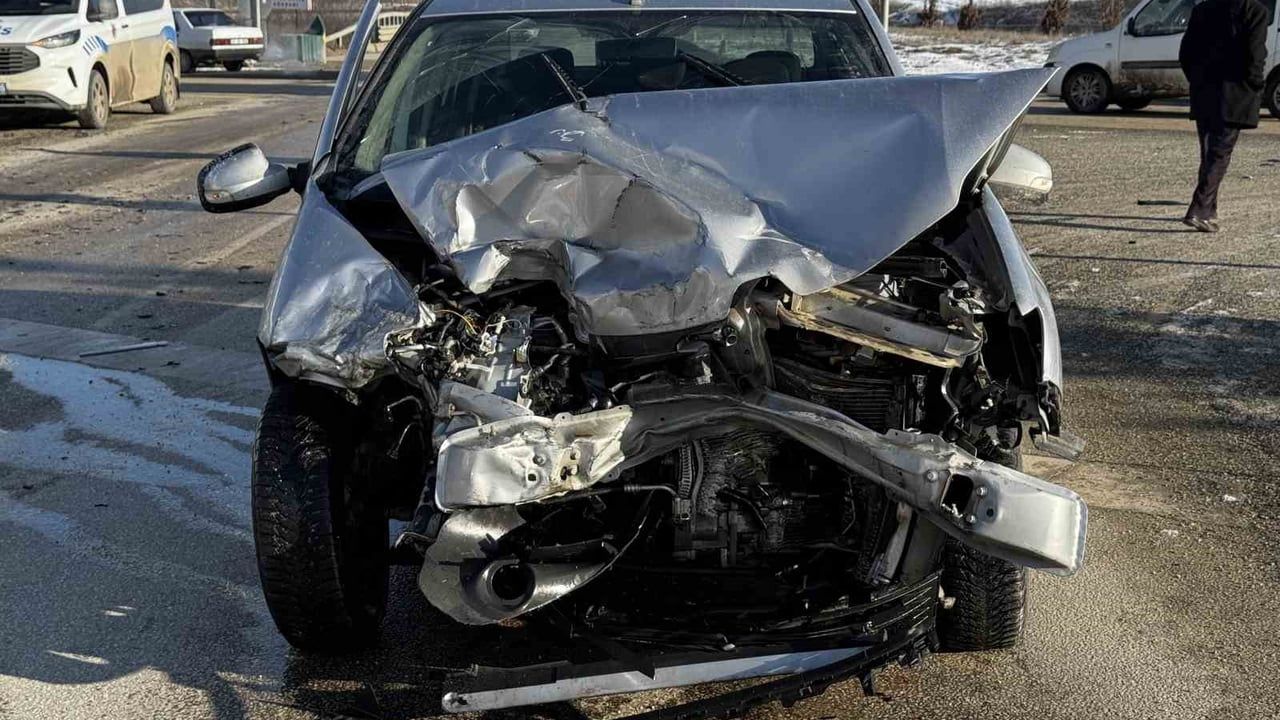 Kastamonu'da Trafik Kazası: 1 Yaralı