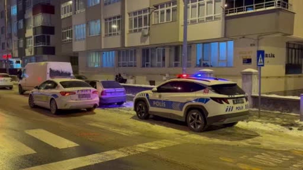 Kayseri'de Bıçaklı Kavga: Bir Kişi Hayatını Kaybetti