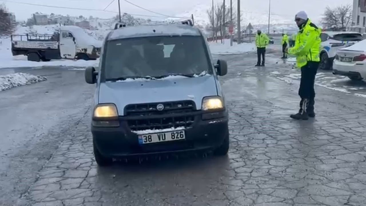 Kayseri'de Kış Lastiği Denetimi Uygulaması