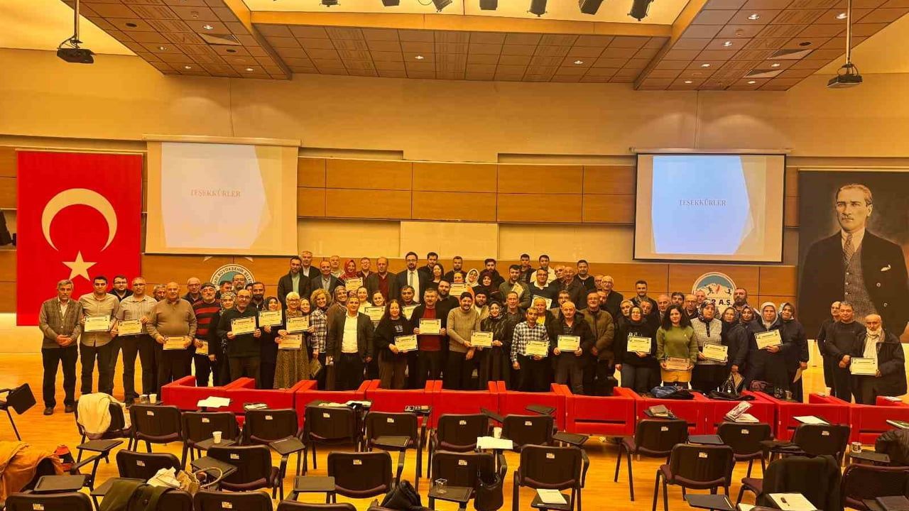 Kayseri'de Organik Tarım Eğitimi Sertifikaları Verildi