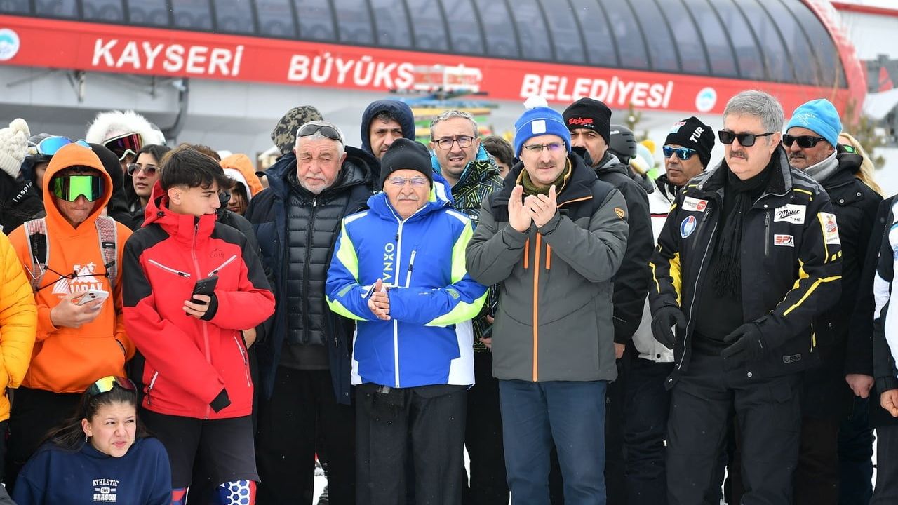 Kayseri'de Spor ve Tesis Tanıtımı: Büyükkılıç ve Şahin İşbirliği
