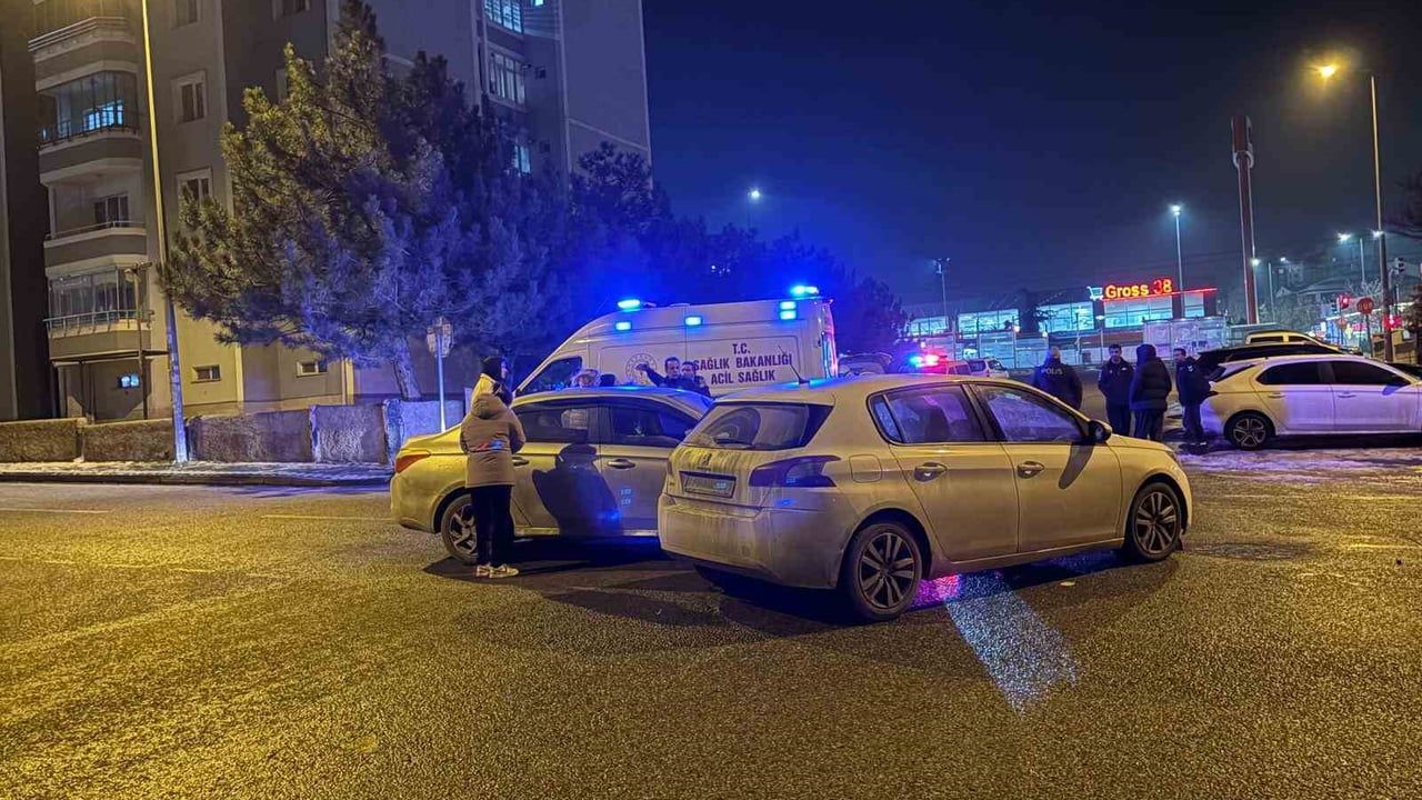 Kayseri'de Trafik Kazası: 1 Yaralı