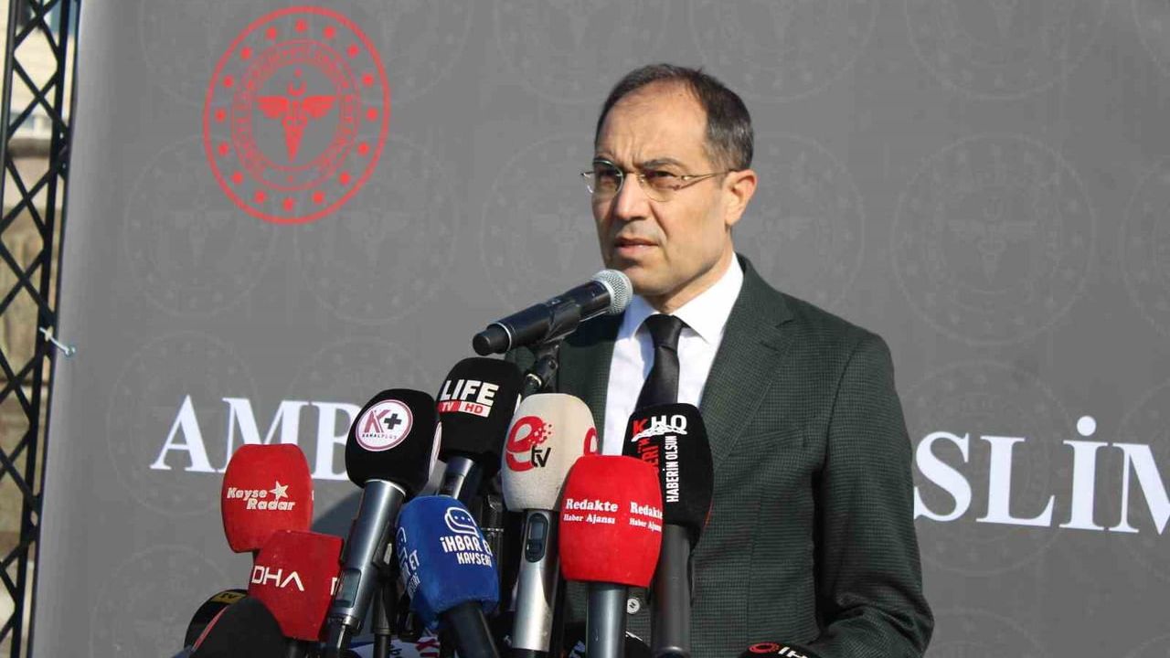 Kayseri'ye 12 Yeni Ambulans Hizmete Girdi