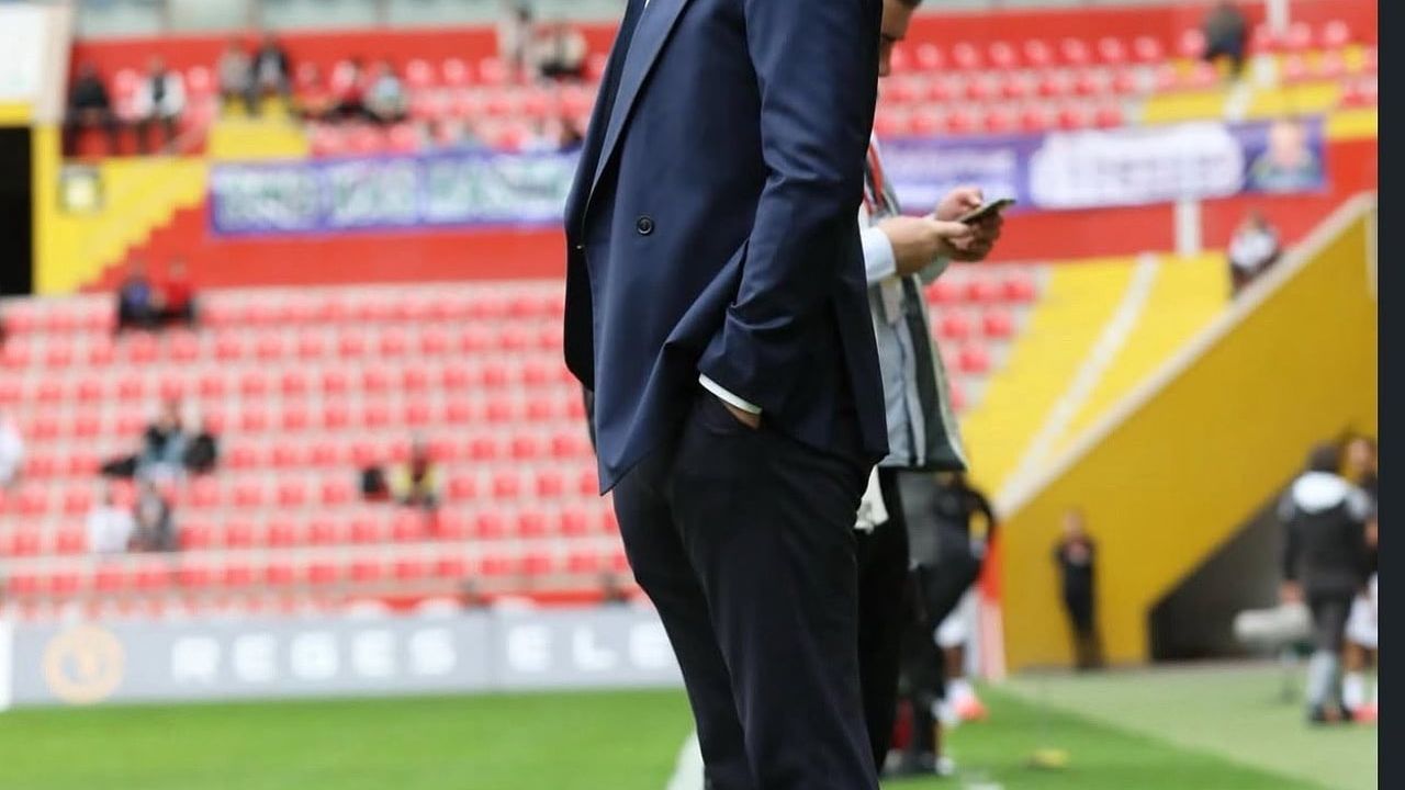 Kayserispor'da Şok Ayrılık: Sportif Direktör Muhammet Türkmen Görevinden Ayrıldı
