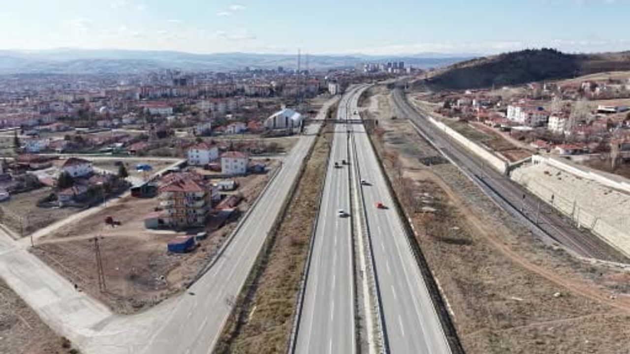 Kırıkkale'de Kadınlara Özel Taksi Hizmeti: Taksici Abla