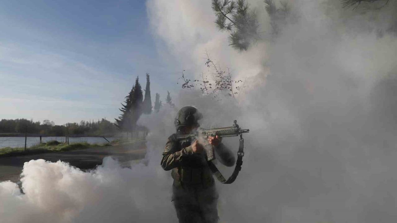 Kırklareli'nde Durgun Sulardan Geçiş Eğitimi