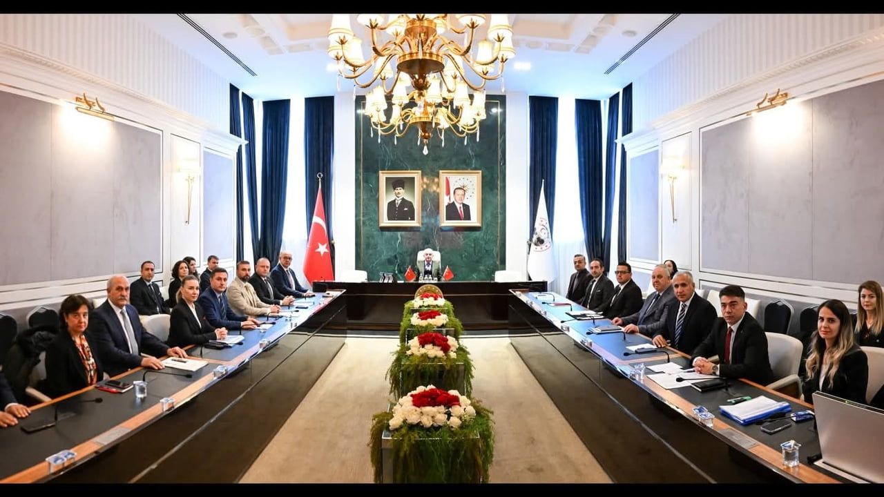 Kırklareli'nde Gençlik ve Spor Yatırımları Görüşüldü