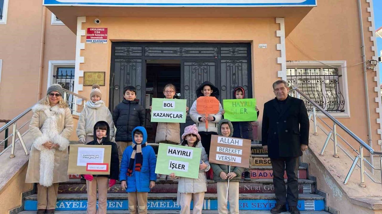 Kırklareli'nde 'Türkiye Selamlaşıyor' Etkinliği Düzenlendi
