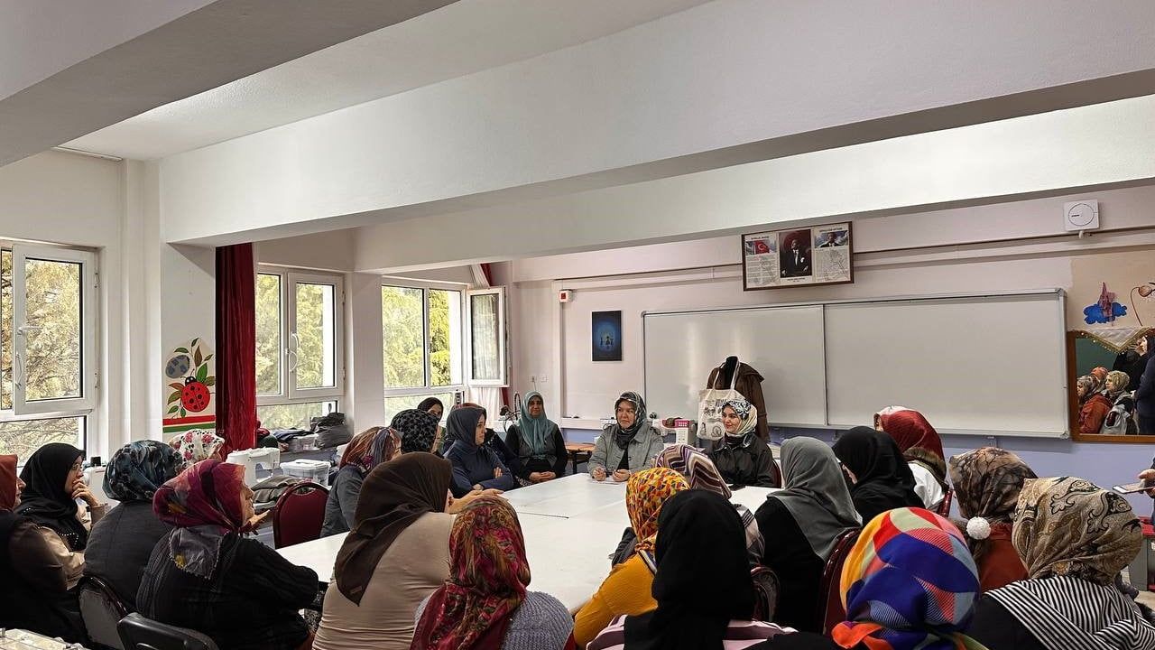 Kırsalda Kadınlara Aile İçi İletişim Desteği