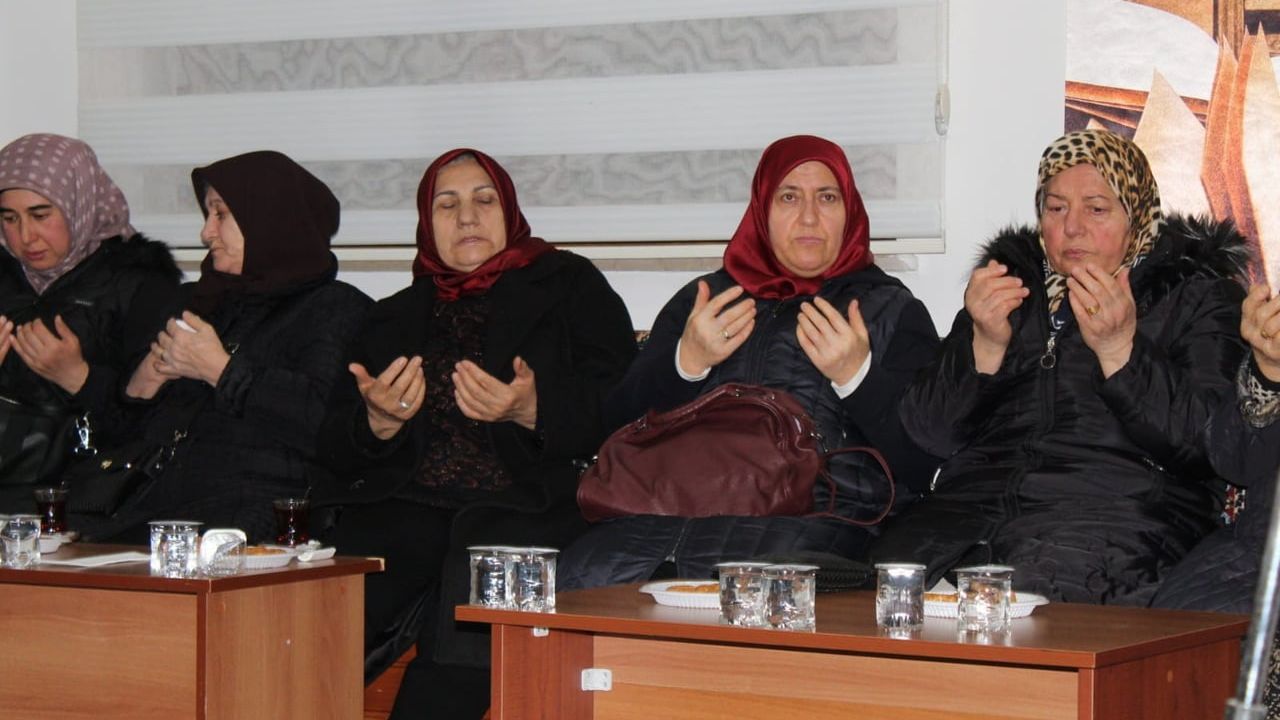 Kırşehir'de Miraç Kandili Coşkusu