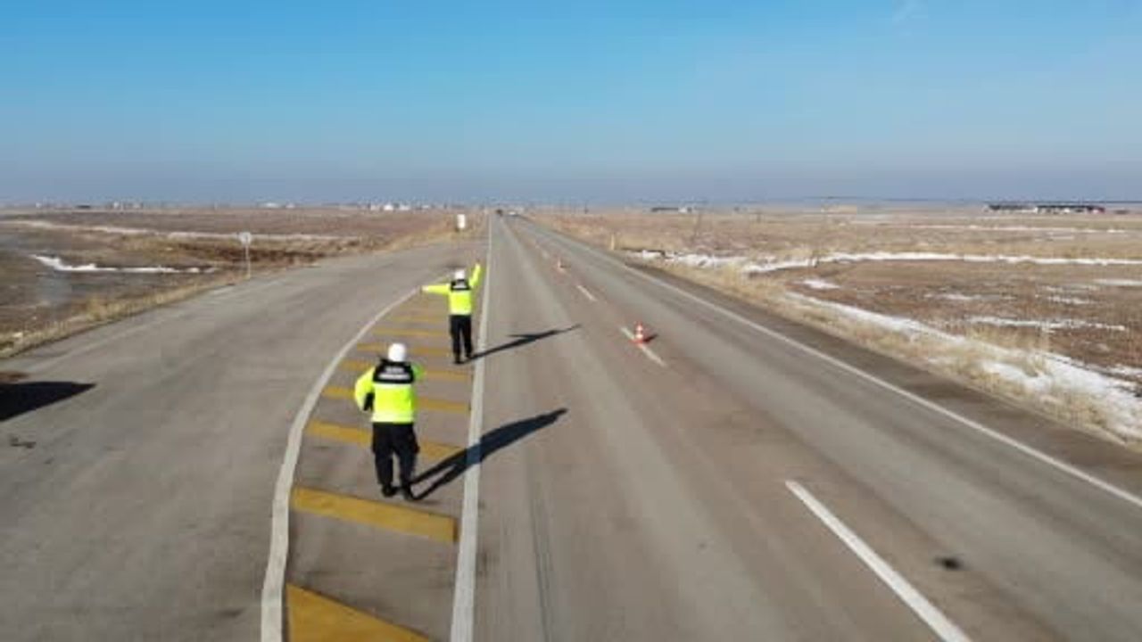 Kış Lastiği Denetimleri Aksaray'da Devam Ediyor