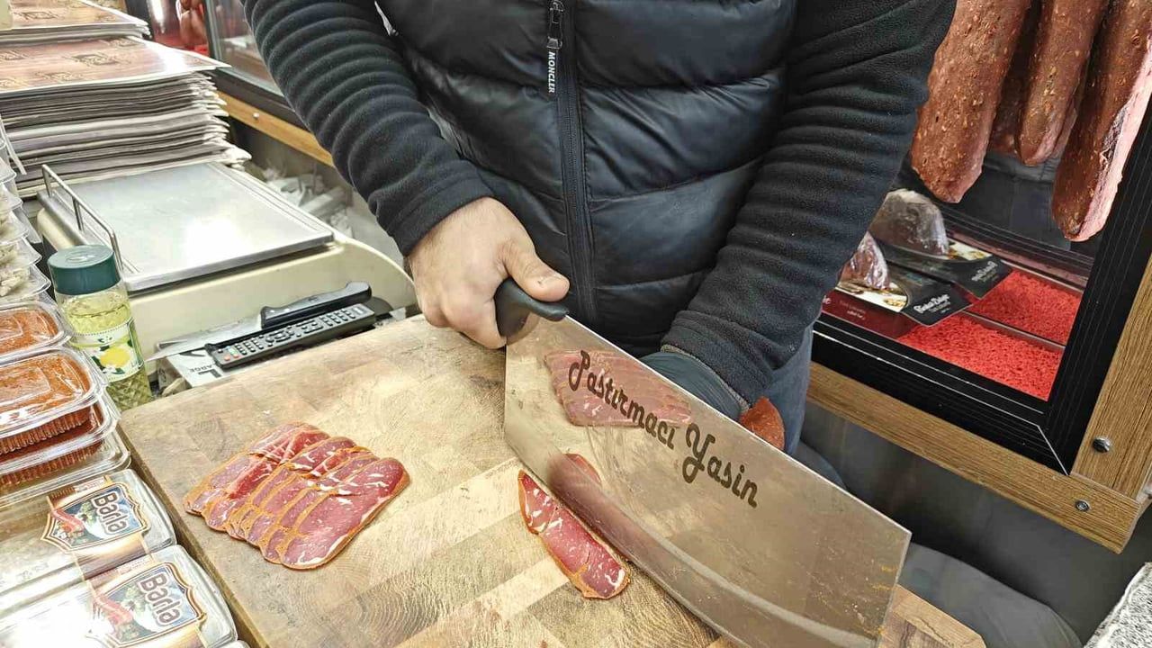 Kış Mevsimi Pastırma Satışlarını Artırıyor