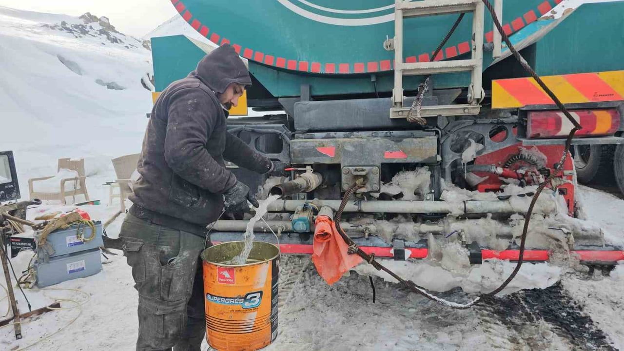Kış Ortasında Su Krizi: Aydınlar Beldesi'nde Sondaj Çalışmaları Başladı
