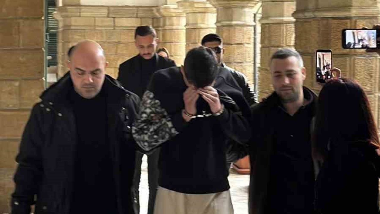 KKTC'de Otomobil Galerisine Saldırı: 7 Gün Tutuklama Kararı