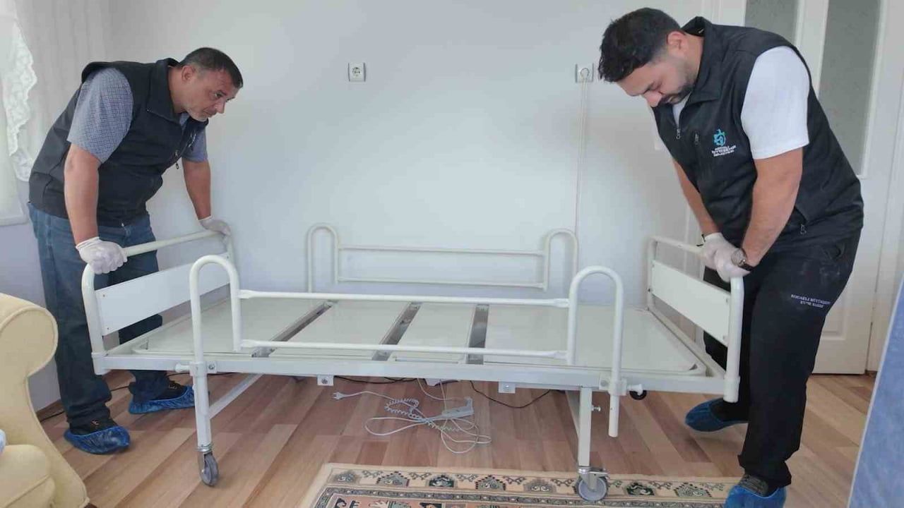 Kocaeli Büyükşehir Belediyesi 2025'te 4 Bin Kişiye Ücretsiz Hasta Karyolası Temin Etti