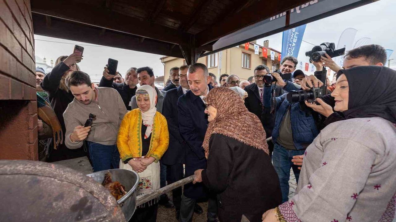 Kocaeli'de 200 Yıllık İmece Geleneği: 5. Kaz Bayramı Coşkuyla Kutlandı