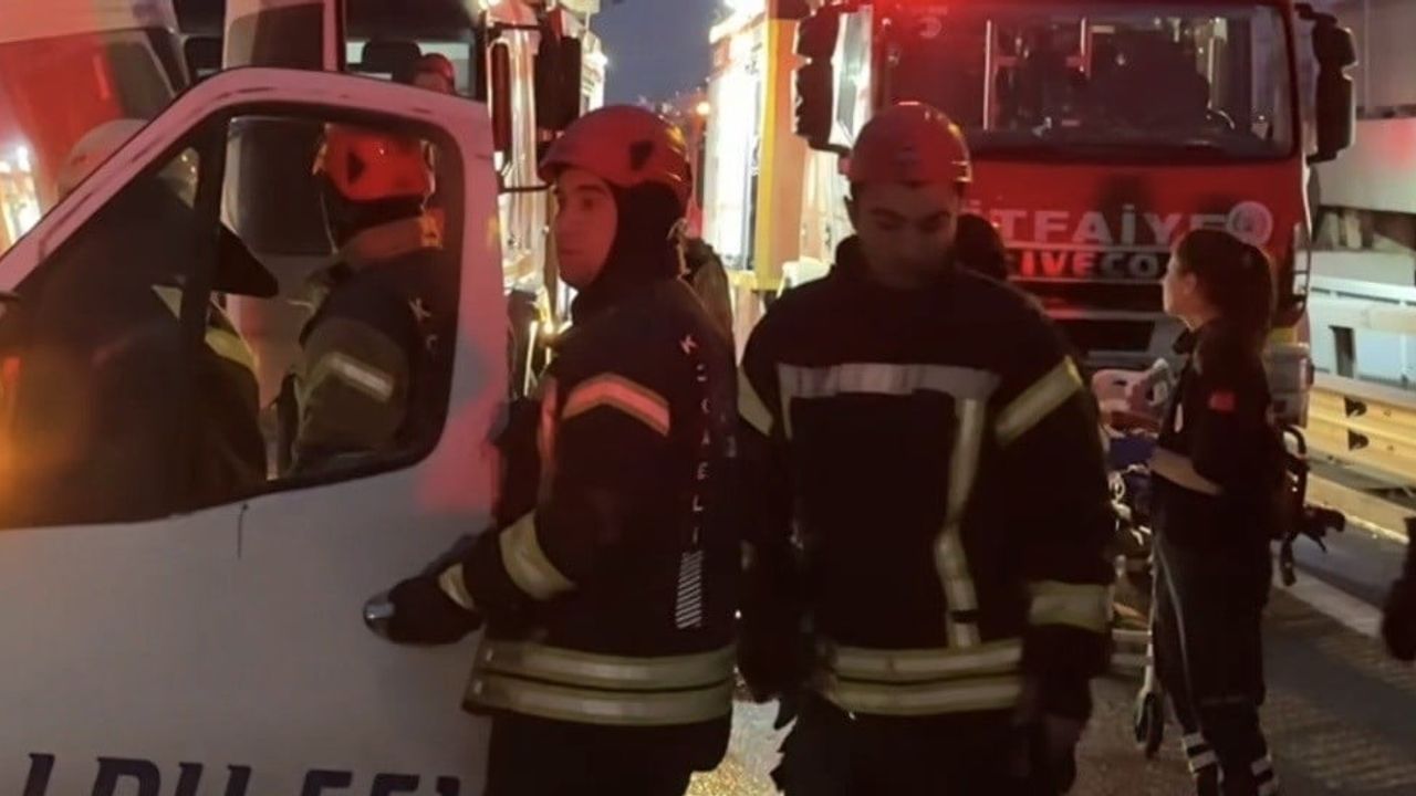 Kocaeli'de Trajik Trafik Kazası: 7 Yaralı