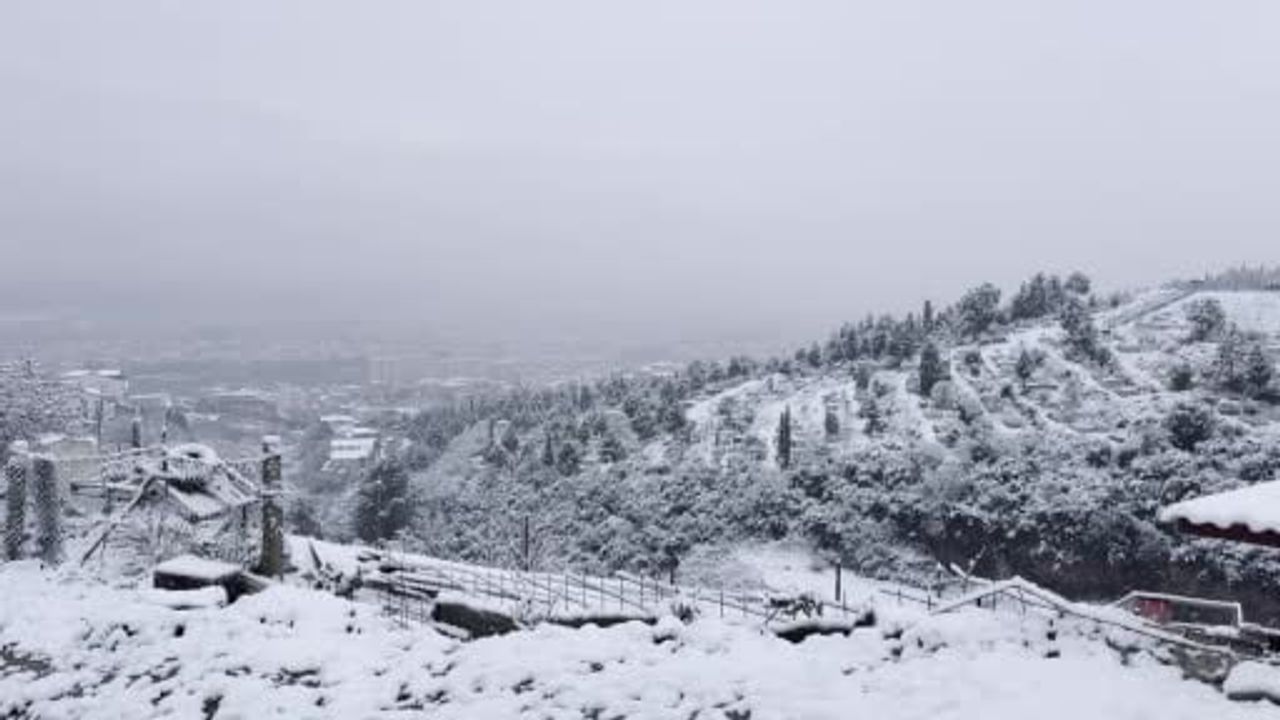 Kocaeli Karla Kaplandı