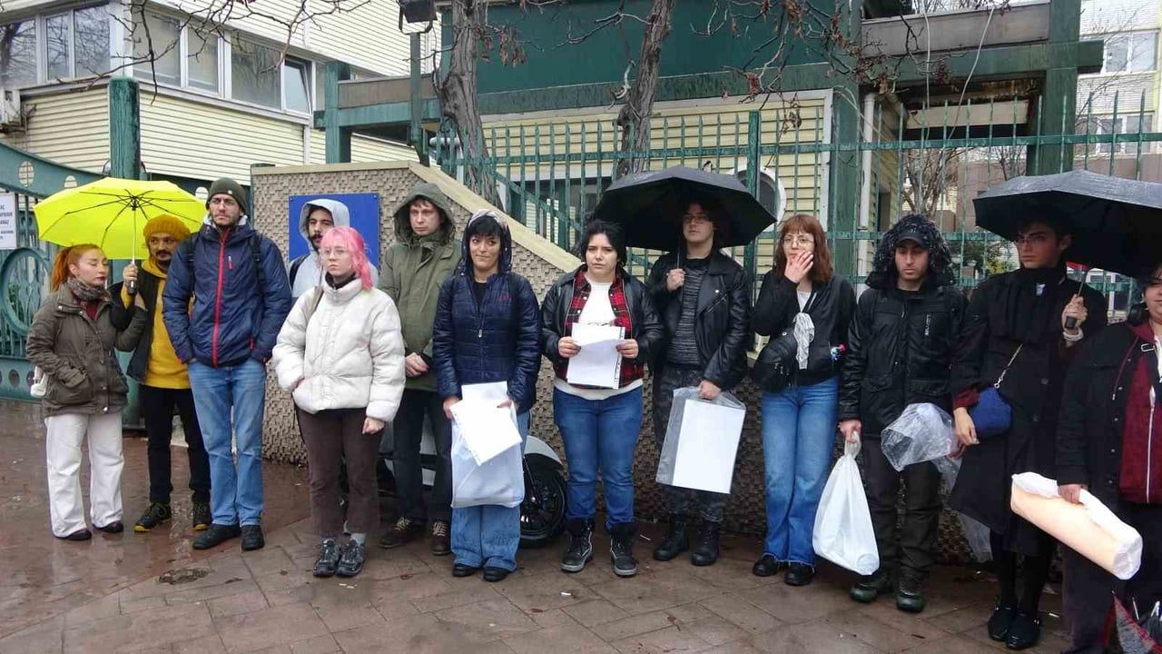Kocaeli Üniversitesi Güzel Sanatlar Fakültesi Mühürlendi