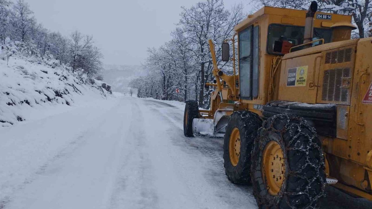 Konya Büyükşehir Belediyesi Karla Mücadele İçin Seferberlik İlan Etti
