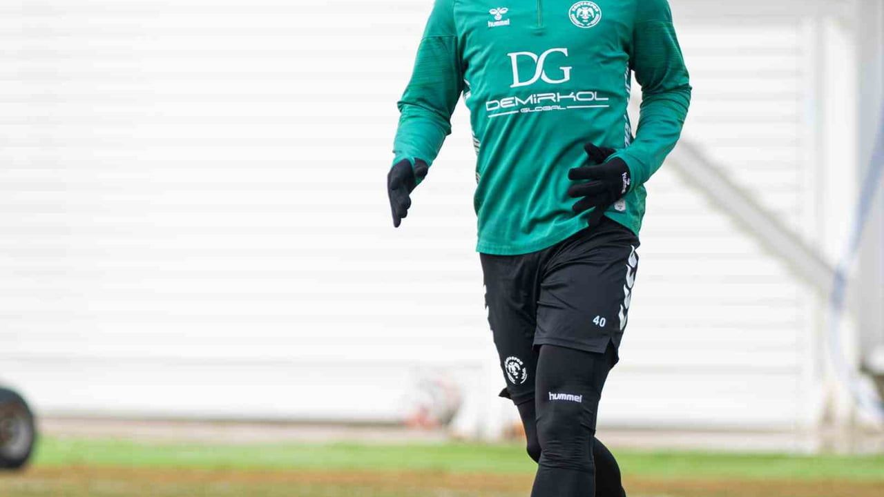 Konyaspor Beşiktaş Maçı İçin Hazırlıklarını Sürdürüyor