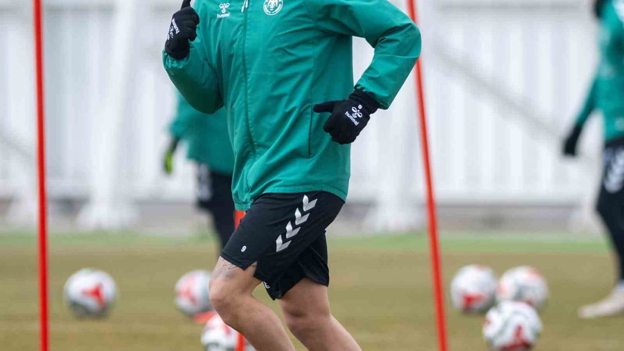 Konyaspor, Beşiktaş Maçına Hazırlanıyor