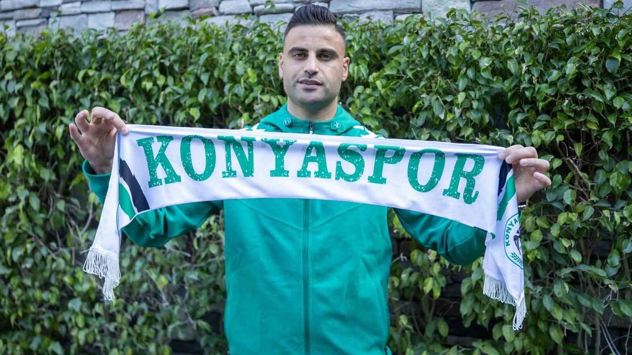 Konyaspor'un Yeni Transferi Deniz Türüç ile Anlaşma Sağlandı