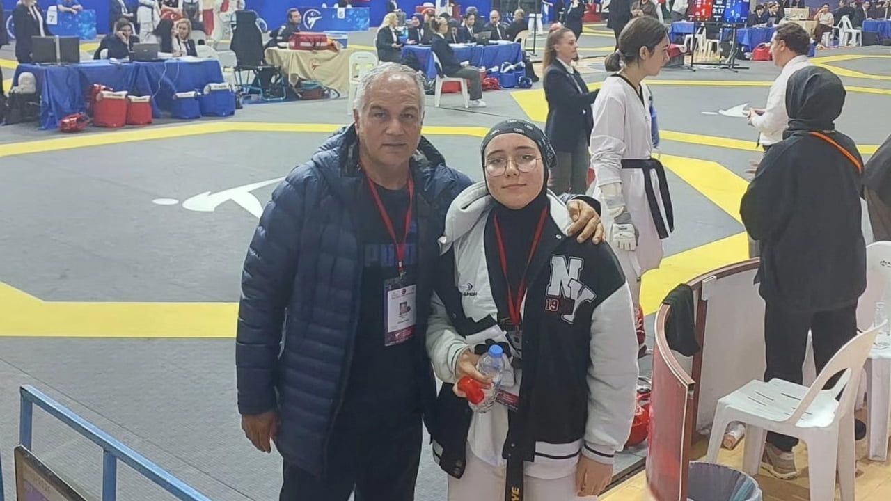 Köyceğizli Azra Karakaş, Taekwondo Türkiye Şampiyonası Vizesi Aldı