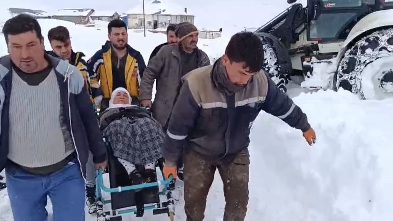 Köyde Mahsur Kalan Hasta, 4 Saatte Kurtarıldı