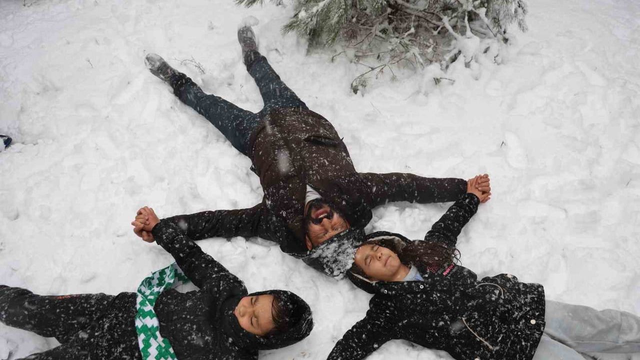 Kozan'da Kar Sevinci