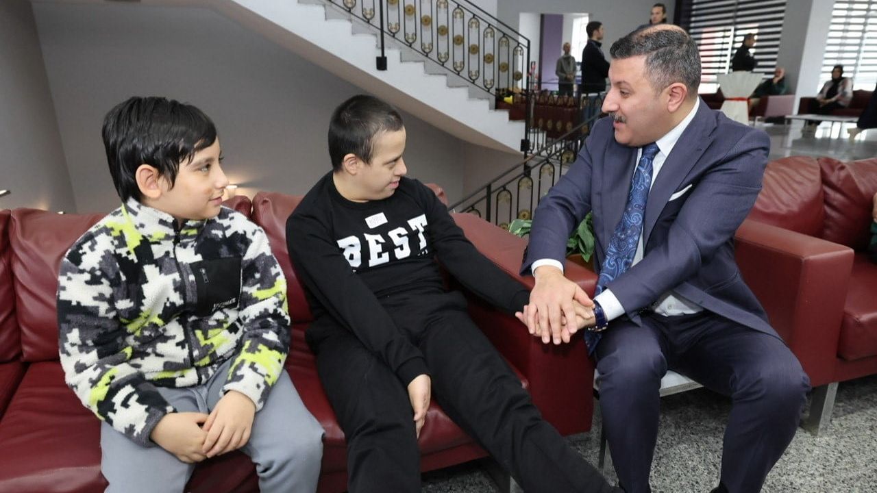 Küçükçekmece'de Özel Bireyler İçin Güvenli Adım: Sevgi İzi Projesi