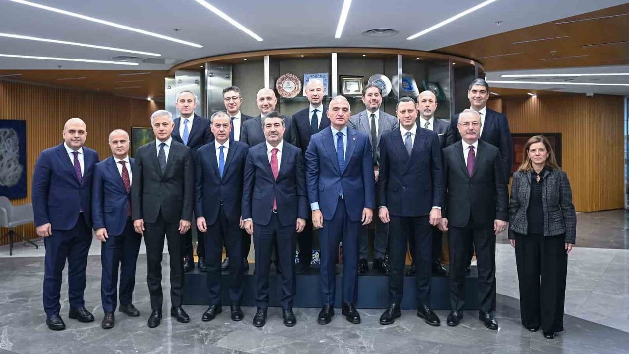 Kültür ve Turizm Bakanı Ersoy'dan Turizm Değerlendirmesi