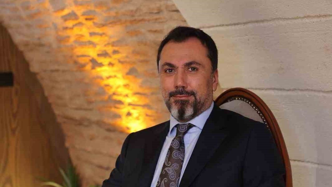 Küresel Ekonomik Düzenin Yeniden Şekillenmesi ve Altın