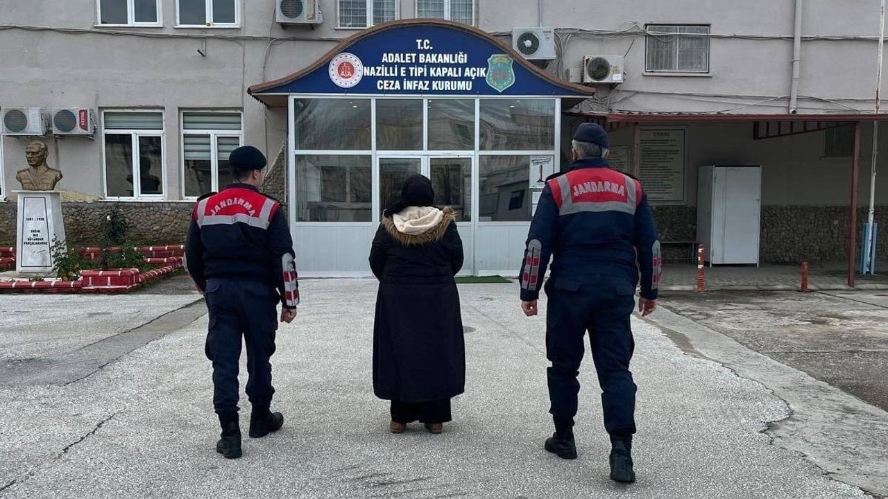 Kuyucak’ta FETÖ Üyesi Yakalandı