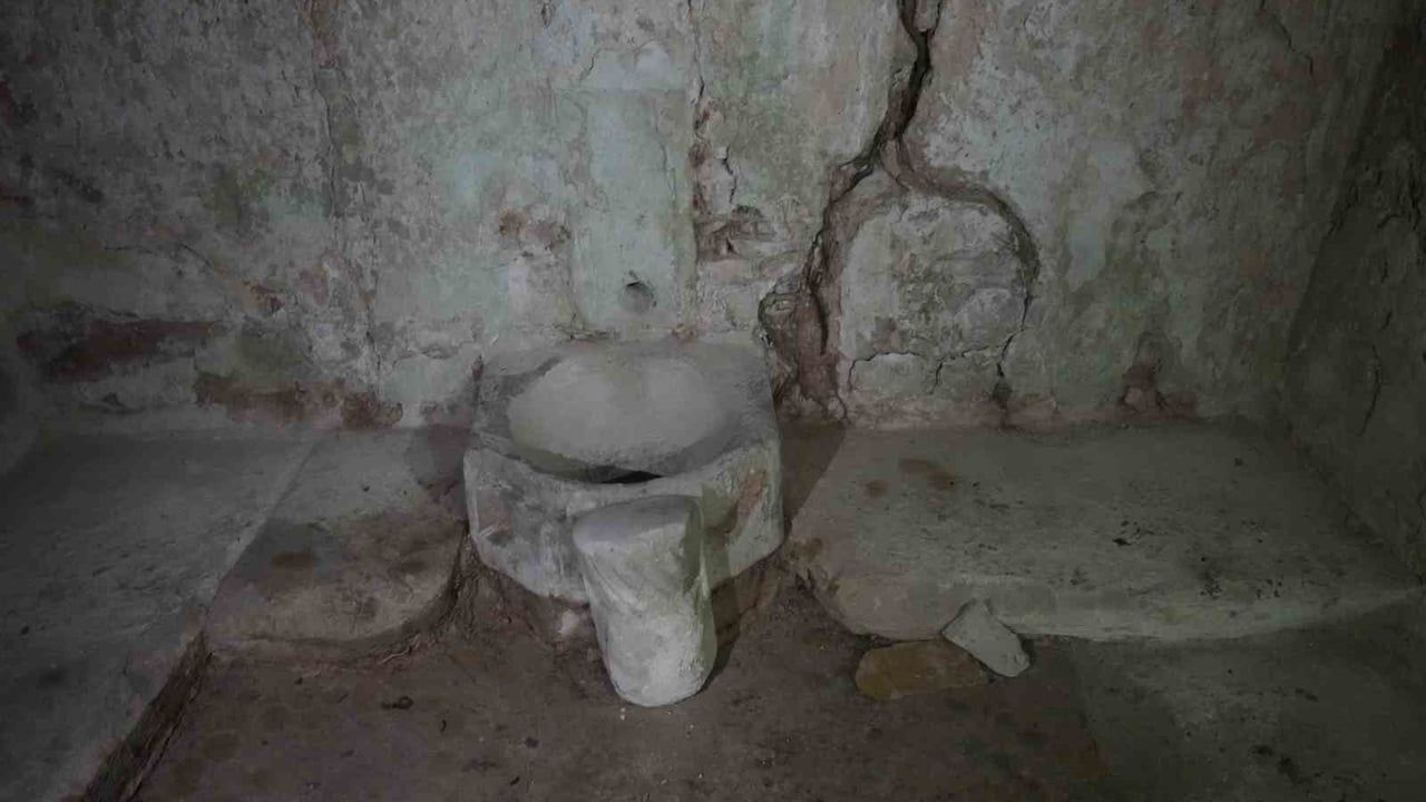 Mahmut Bey Camii'nin Tarihi Hamamı Restore Ediliyor