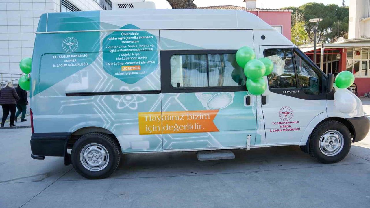 Manisa'da Mobil Rahim Ağzı Kanseri Tarama Aracı Hizmete Girdi