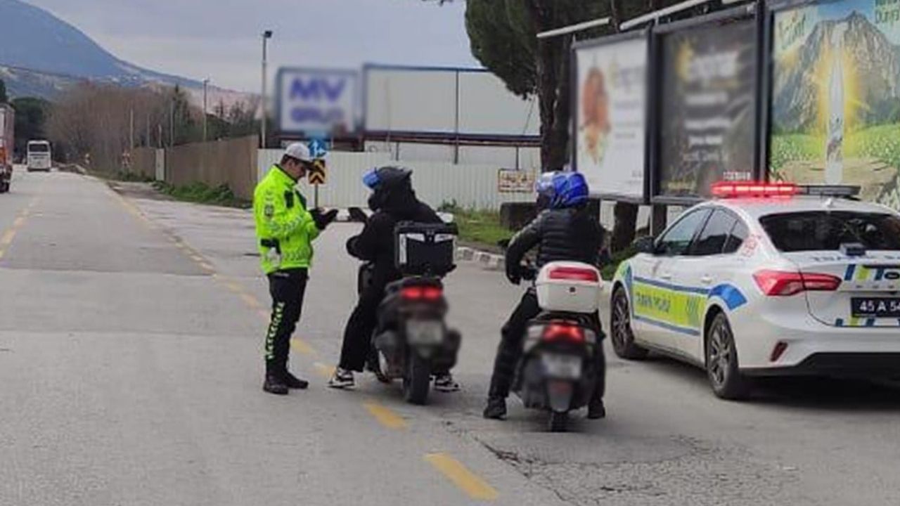 Manisa'da Motosiklet Denetimi: 476 Bin TL Ceza Kesildi