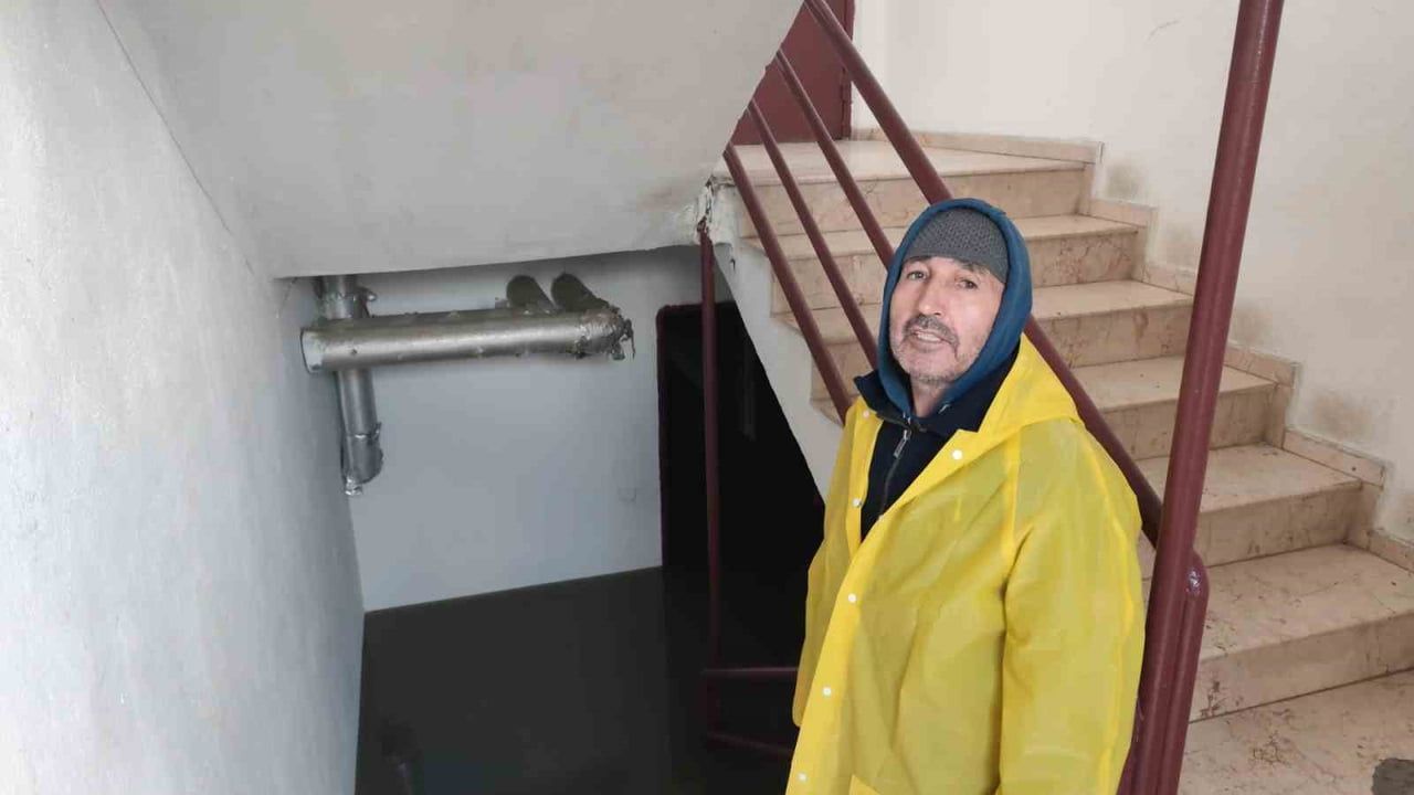 Manisa'da Sağanak Yağışlar Su Baskınlarına Neden Oldu