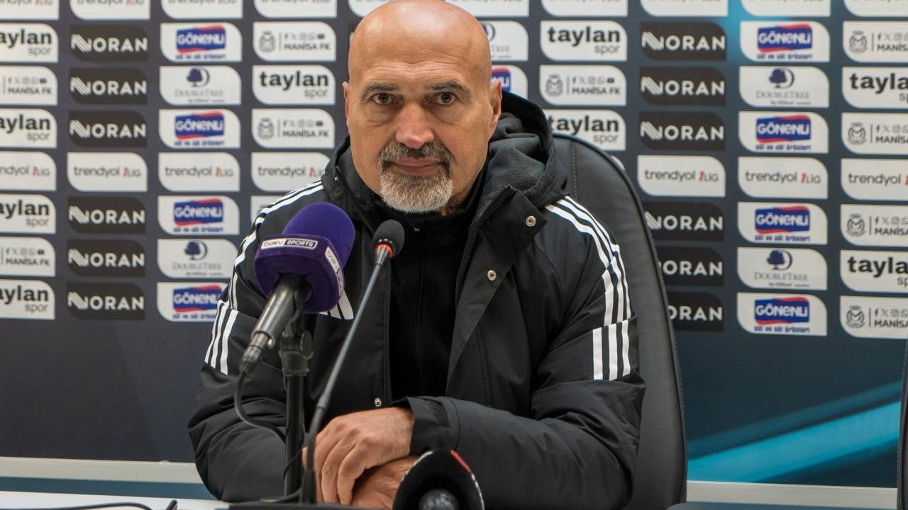 Manisa FK'nın Ümraniyespor'u Ziyafeti