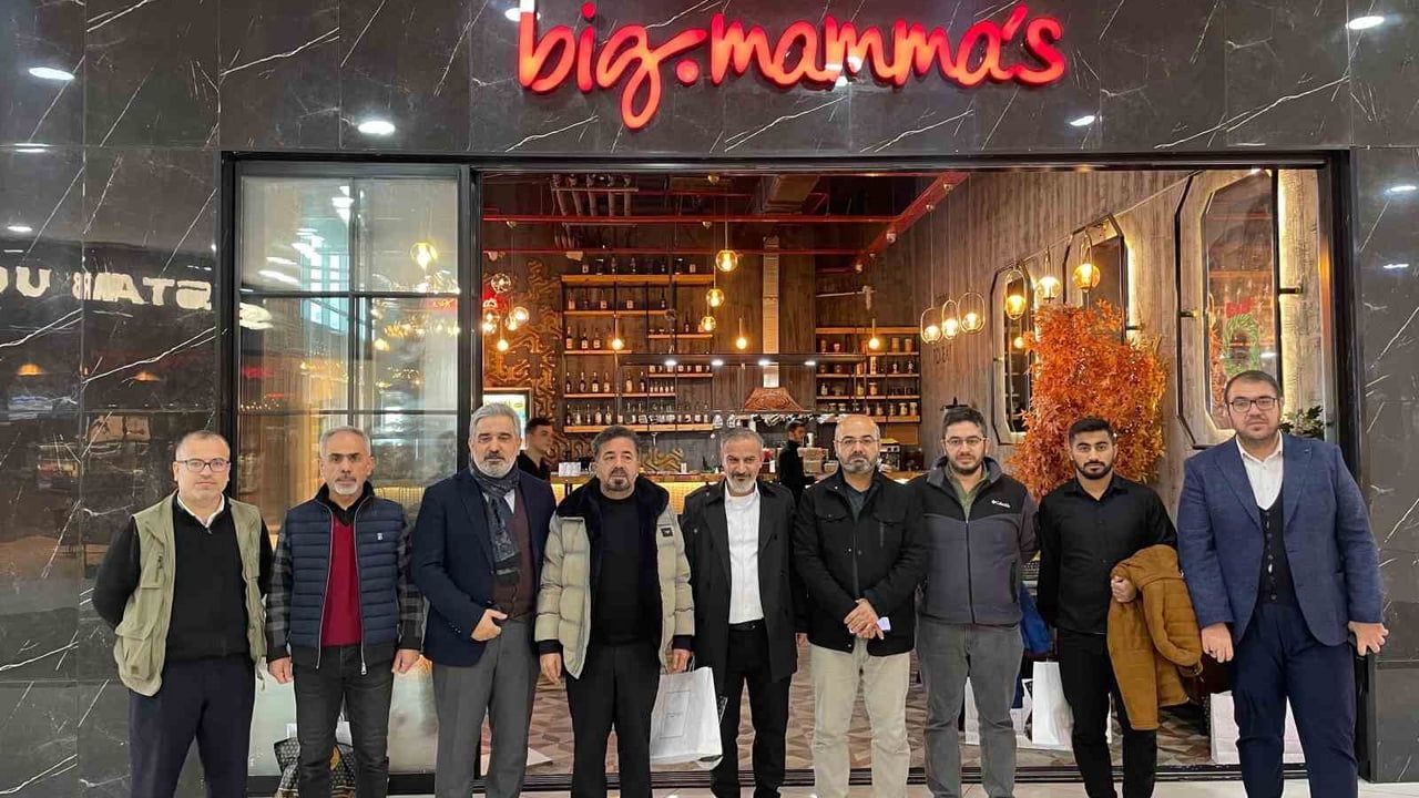 Mardian Mall'dan Gazetecilere Özel Kutlama