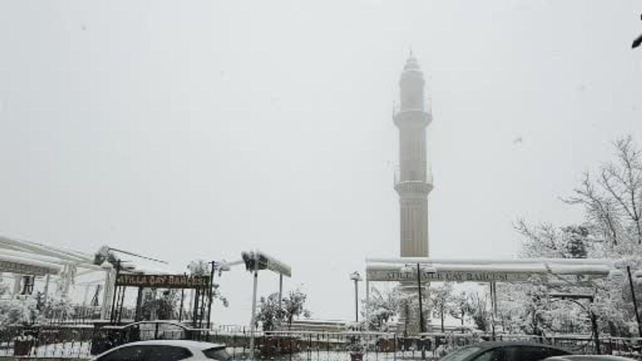 Mardin’de Kar Yağışı Hayatı Olumsuz Etkiliyor