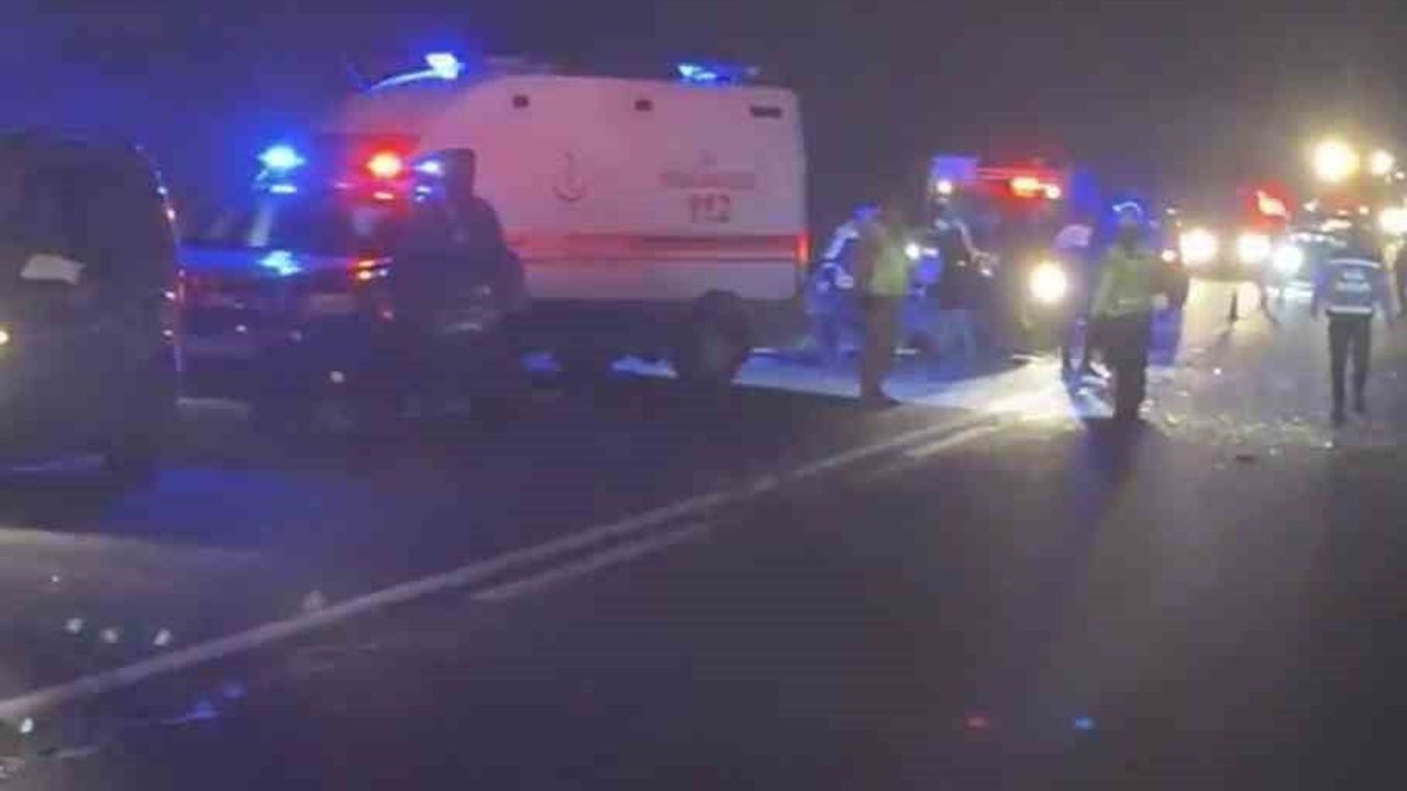 Mardin'de Trafik Kazası: 3 Kişi Hayatını Kaybetti