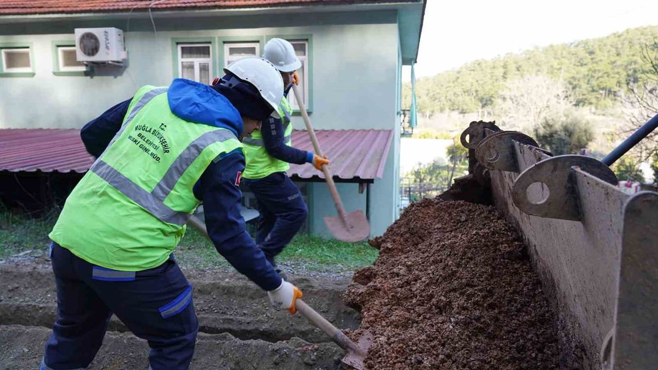 Marmaris'te İçe suyu Hatları Yenileniyor
