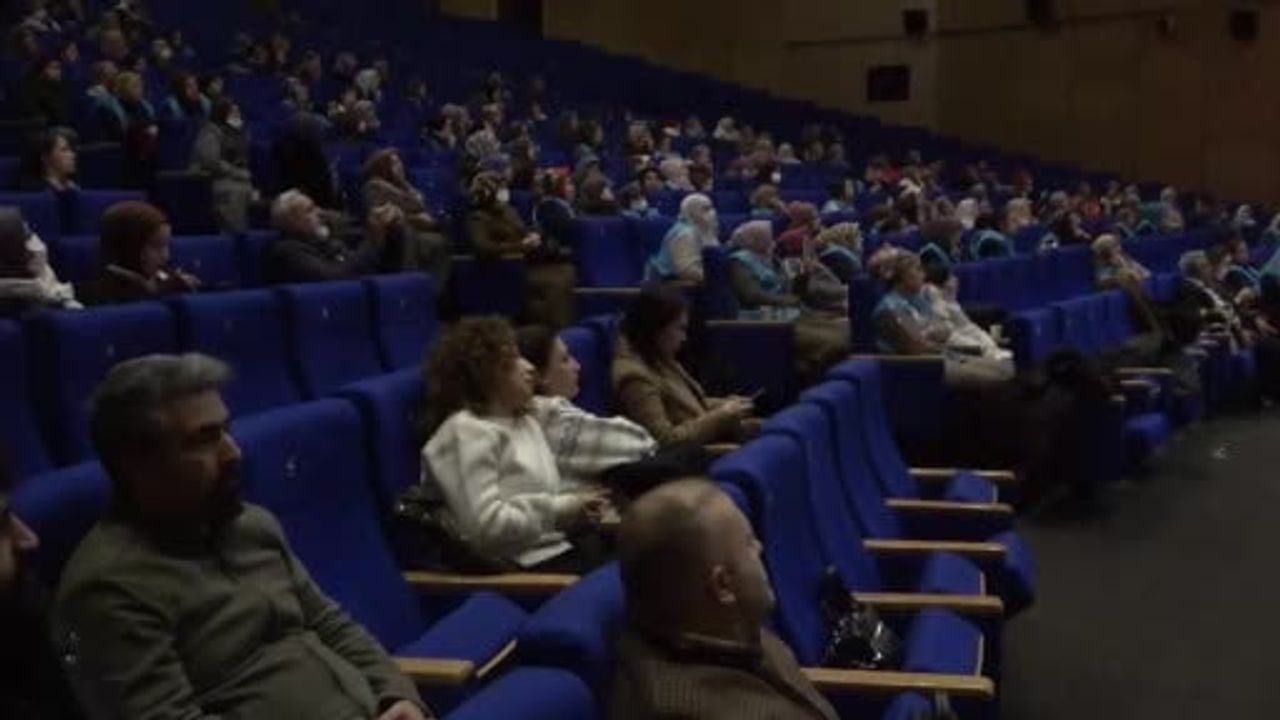 Meme Kanserine Dikkat Çeken Farkındalık Eğitimi Diyarbakır'da Gerçekleşti