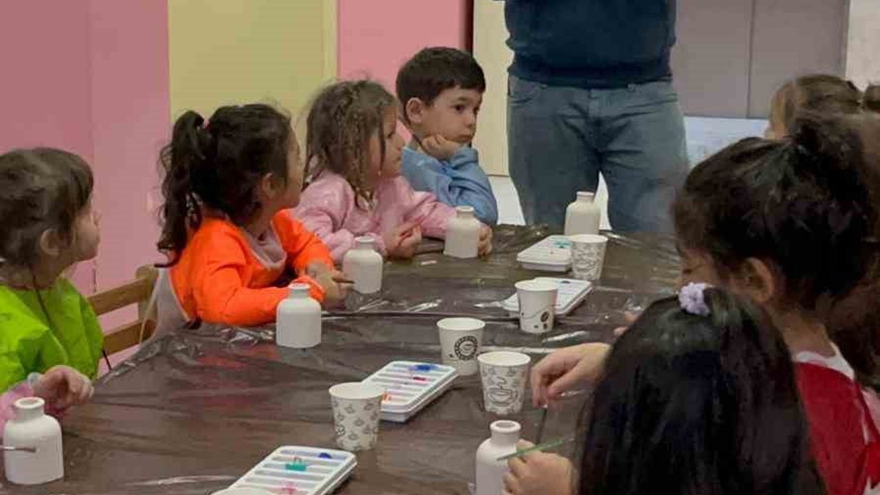 Menteşe'de Çocuklar İçin Sanat Atölyeleri